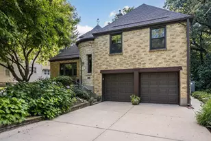 1170 Logan Ave, Elgin, IL 60120 - Photo 2