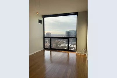 4343 N Clarendon Avenue #1711, Chicago, IL 60613 - Photo 2