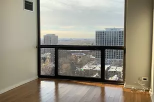 4343 N Clarendon Ave, Chicago, IL 60613 - Photo 2