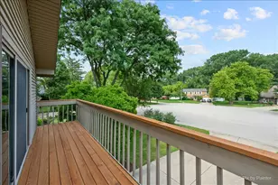 852 Woodmar Dr, Crystal Lake, IL 60014 - Photo 22