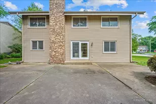 852 Woodmar Dr, Crystal Lake, IL 60014 - Photo 34