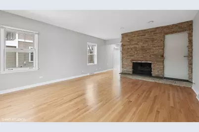 2490 Green Bay Road #1, Highland Park, IL 60035 - Photo 4