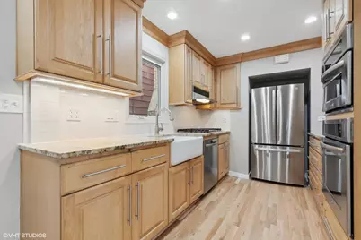 2490 Green Bay Road #1, Highland Park, IL 60035 - Photo 2