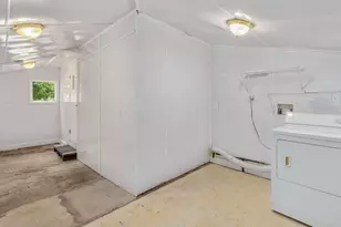 721 E Maple Ave, La Grange, IL 60525 - Photo 14
