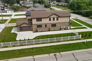 7948 W 74th St, Bridgeview, IL 60455 - Photo 32