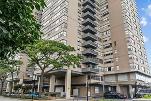 6301 N Sheridan Rd, Chicago, IL 60660 - Photo 1