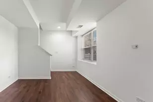 337 N Commerce St, Aurora, IL 60504 - Photo 20
