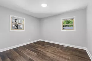 291 Clyde Ave, Calumet City, IL 60409 - Photo 10