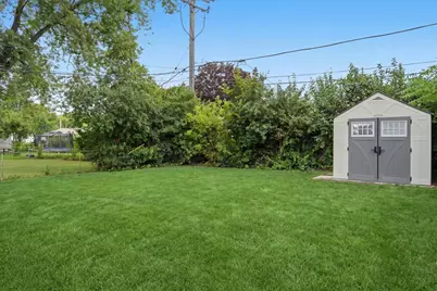 693 Minerva Avenue, Wauconda, IL 60084 - Photo 30