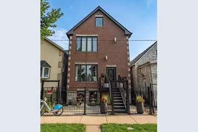 539 W 44th Place, Chicago, IL 60609 - Photo 1