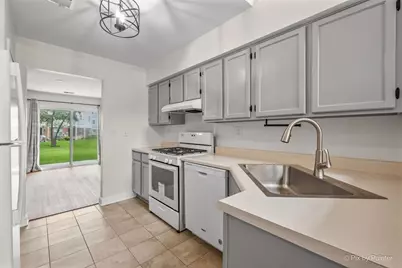 1478 Winfield Way, Roselle, IL 60172 - Photo 8