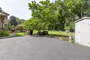 7701 Old Post Rd, Crystal Lake, IL 60014 - Photo 14