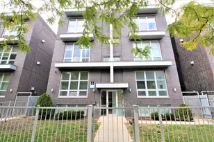 2412 W Cortland St, Chicago, IL 60622 - Photo 1