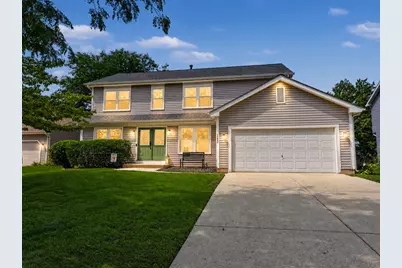 1262 Knollwood Circle, Crystal Lake, IL 60014 - Photo 1