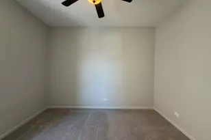 617 W Drummond Pl, Chicago, IL 60614 - Photo 18