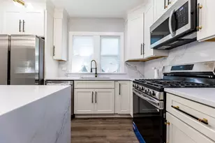 1140 E 91st St, Chicago, IL 60619 - Photo 8