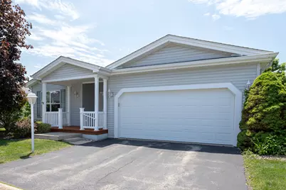 212 Rodeo Drive #2179, Grayslake, IL 60030 - Photo 2