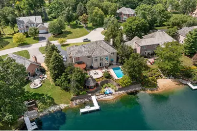 28951 Forest Lake Lane, Libertyville, IL 60048 - Photo 2
