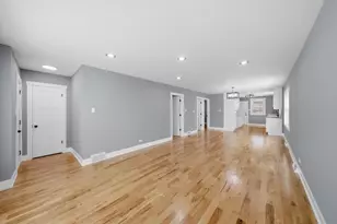 334 W 101st Pl, Chicago, IL 60628 - Photo 14