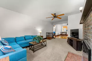 917 W Washington St, Champaign, IL 61821 - Photo 24