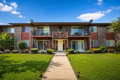 247 N Neltnor Boulevard #F2B, West Chicago, IL 60185 - Photo 1