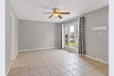 302 Healy Avenue, Romeoville, IL 60446 - Photo 4