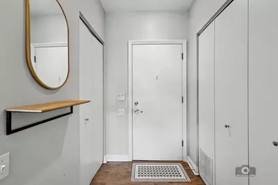 859 W Erie Street #303, Chicago, IL 60642 - Photo 4