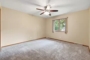 800 Ravinia Dr, Shorewood, IL 60404 - Photo 20