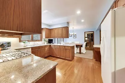 1041 Havenwood Lane, Lake Forest, IL 60045 - Photo 12