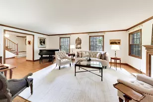 1041 Havenwood Ln, Lake Forest, IL 60045 - Photo 4