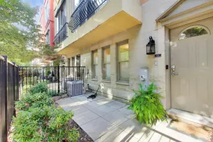 515 N Peoria St, Chicago, IL 60642 - Photo 24