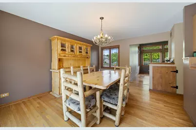 637 Otter Way, Oswego, IL 60543 - Photo 10