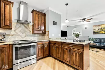 916 S I Oka Avenue, Mount Prospect, IL 60056 - Photo 20