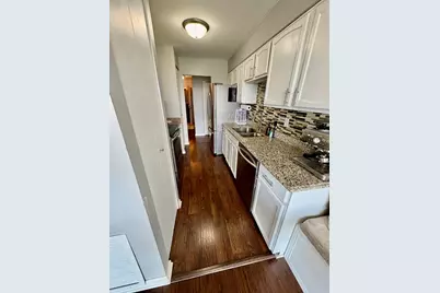 701 Forum Square #409, Glenview, IL 60025 - Photo 12