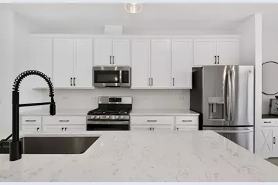 1035 Wren Road, Des Plaines, IL 60018 - Photo 12