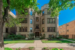 2651 W Greenleaf Ave, Chicago, IL 60645 - Photo 1