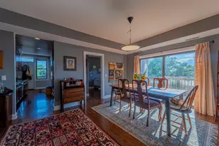 2651 W Greenleaf Ave, Chicago, IL 60645 - Photo 8