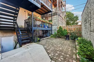 1050 N Marshfield Ave, Chicago, IL 60622 - Photo 20