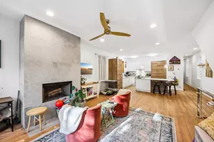 1050 N Marshfield Ave, Chicago, IL 60622 - Photo 2
