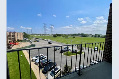 725 W Huntington Commons Road #416, Mount Prospect, IL 60056 - Photo 14