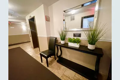 725 W Huntington Commons Road #416, Mount Prospect, IL 60056 - Photo 16