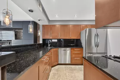 841 N York Street #428, Elmhurst, IL 60126 - Photo 6