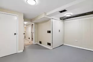 936 E 84th Pl, Chicago, IL 60619 - Photo 20