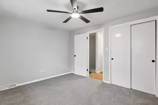 936 E 84th Pl, Chicago, IL 60619 - Photo 8