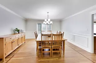 1016 Liberty Dr, Naperville, IL 60540 - Photo 6