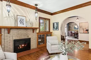 411 N Belmont Ave, Arlington Heights, IL 60004 - Photo 10