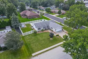 390 W 6th St, Manteno, IL 60950 - Photo 38