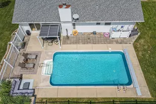 390 W 6th St, Manteno, IL 60950 - Photo 36