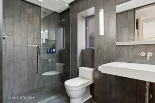 345 W Barry Ave, Chicago, IL 60657 - Photo 22