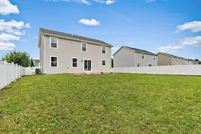 421 E Meadowdale Circle, Hampshire, IL 60140 - Photo 22